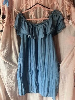 Tommy Hilfiger Light Blue Off-Shoulder Ruffle Midi dress